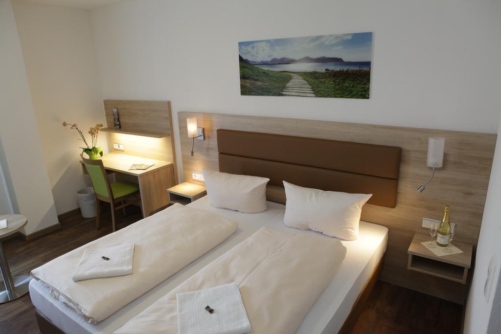 Landhotel Kueffner Pfedelbach 외부 사진